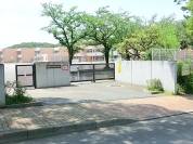 稲城市立平尾小学校